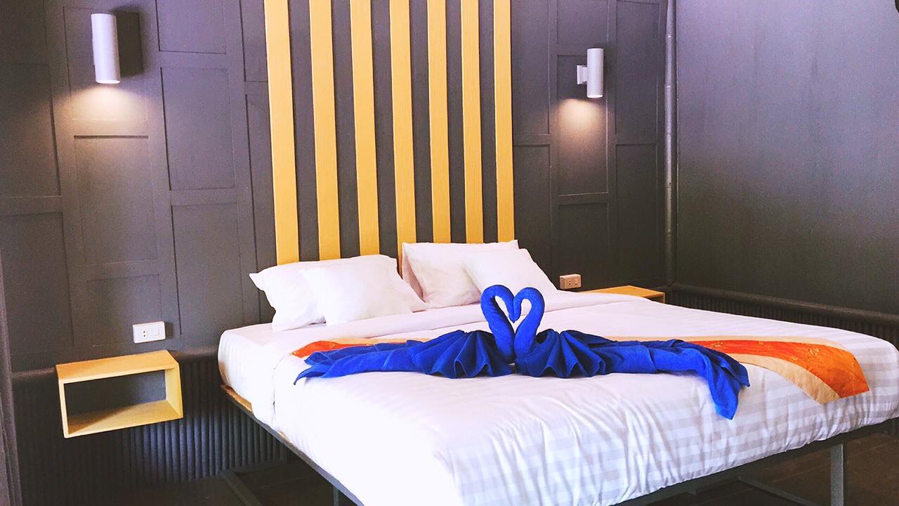 Phi Phi Sea And Hill Resort Екстер'єр фото