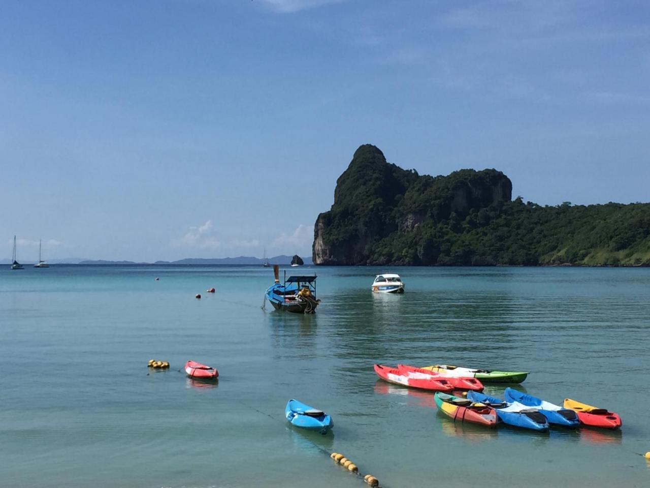 Phi Phi Sea And Hill Resort Екстер'єр фото